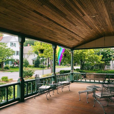 Hummingbird Inn イーストン エクステリア 写真